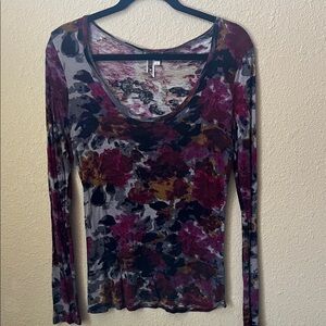BKE Multicolor Floral Long Sleeve Top